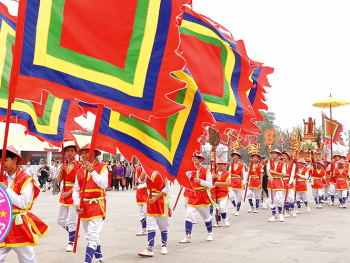 Tour đền Hùng 1 ngày